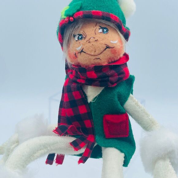 Annalee 12” Posable Christmas Plaid Scarf Elf Shelf Sitter Doll - Picture 2 of 7